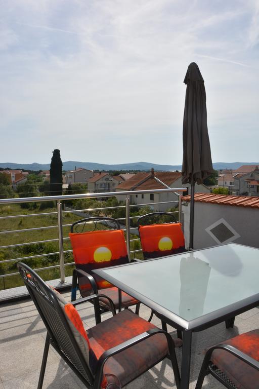 Apartments Petar & Anka Biograd Na Moru Exterior photo